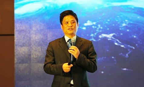 杨冰之：数据驱动行业融合升维