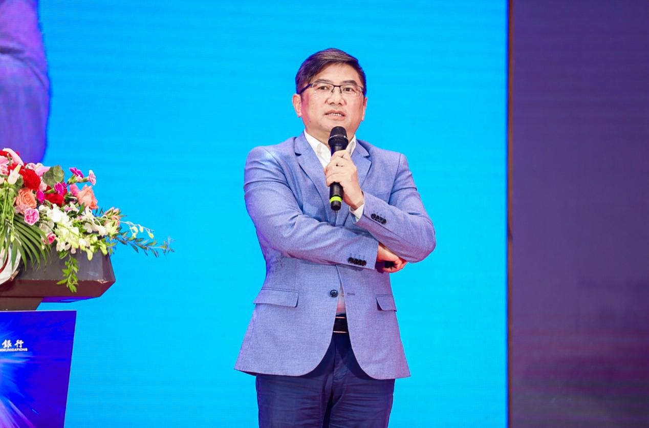 吴余龙：超级集成与超级App——基于北斗网格码的城市时空服务与价值逻辑
